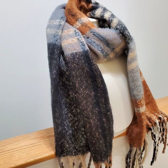 PLAID BLACK MULTI CHECK PATTERNED COZY OBLONG SCARF/WRAP - Picture 5 of 6